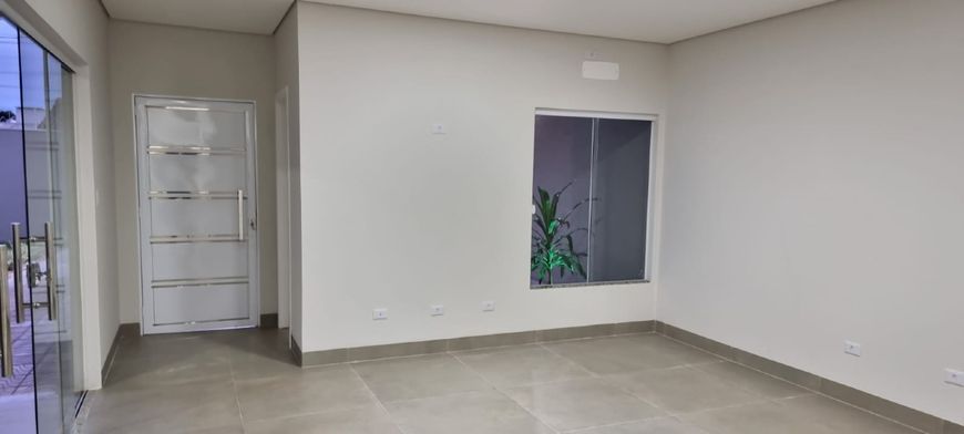 Casa Térrea à venda, 2 quartos, 1 suíte, 4 vagas, Bairro Seminário - Campo Grande/MS