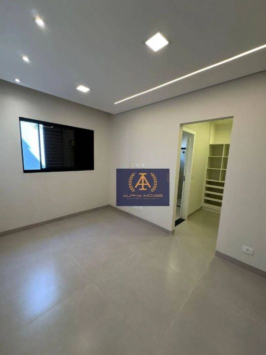 CASA BELÍSSIMA COM PISCINA - UNIVERSITARIO