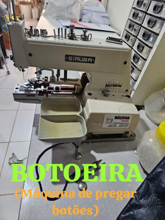 Vendo Loja Ynelle na CSB 09 completa com todo maquinario.