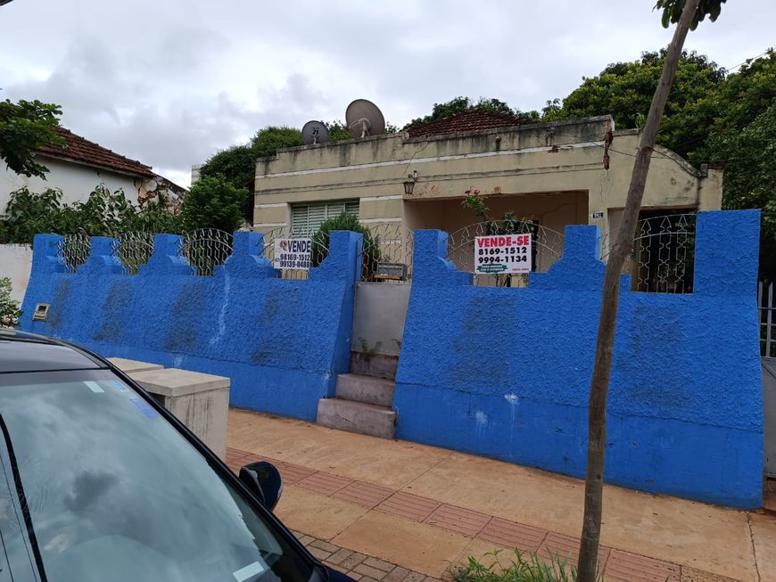 Lote/Terreno para venda com 690 metros quadrados em Centro - Campo Grande - MS