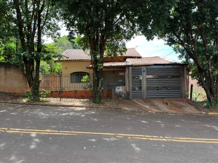 Casa Térrea à venda, 3 quartos, Bairro Seminário - Campo Grande/MS