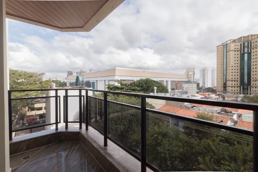 Locação Apartamento 3 Dormitórios - 112 m² Moema