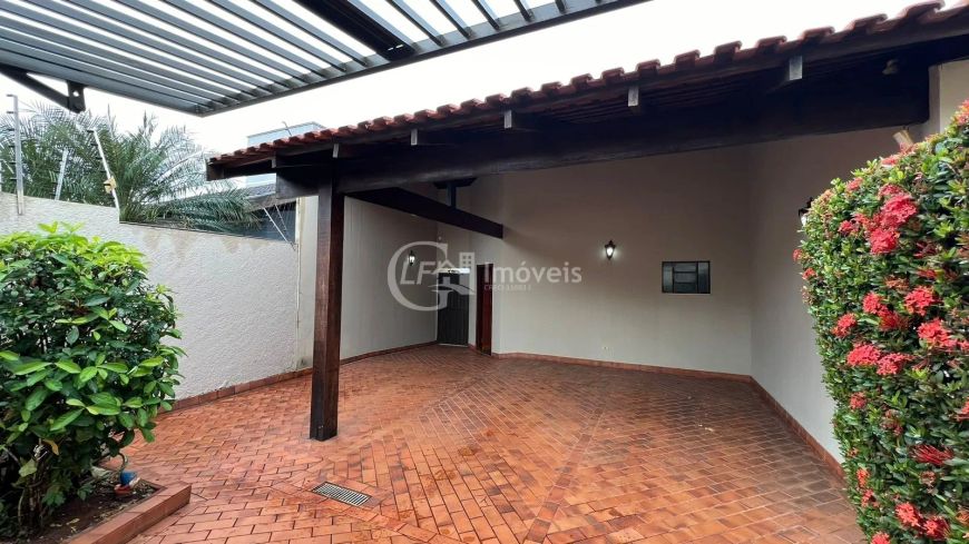 Espetacular casa à venda em Campo Grande-MS, Vila Giocondo Orsi: 4 quartos, 1 suíte, 3 salas, 3 banh