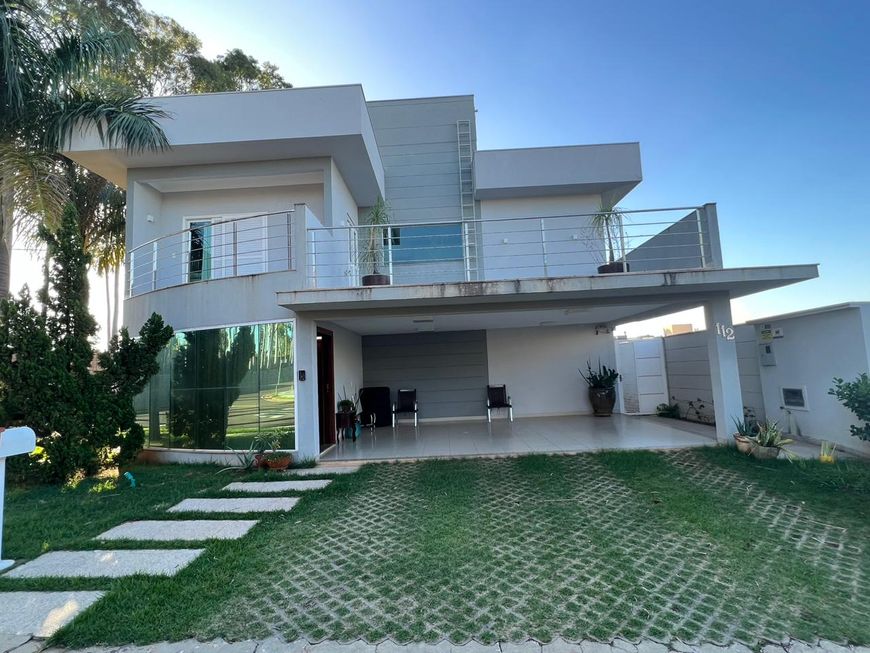 Casa no Residencial Damha III