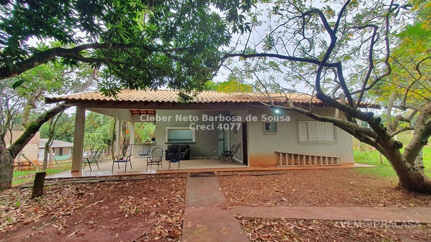 linda chácara de 5.000m², localizada na saída para Sidrolândia, a apenas 2 km da cidade