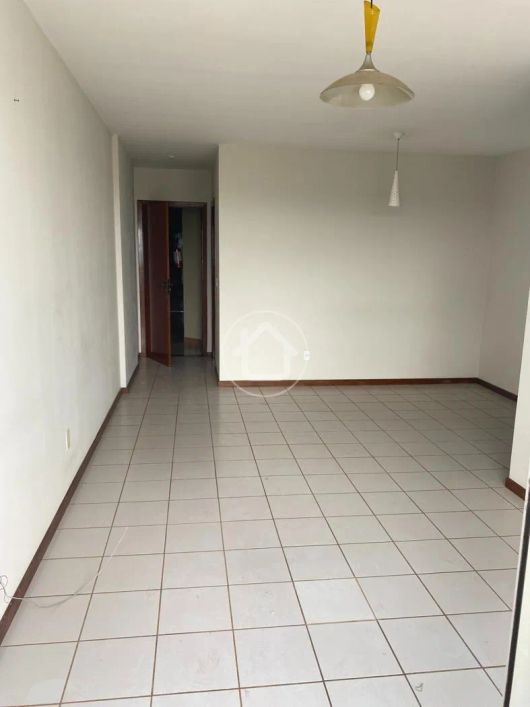 APARTAMENTO COM ÓTIMO PREÇO,ACEITA CARRO.