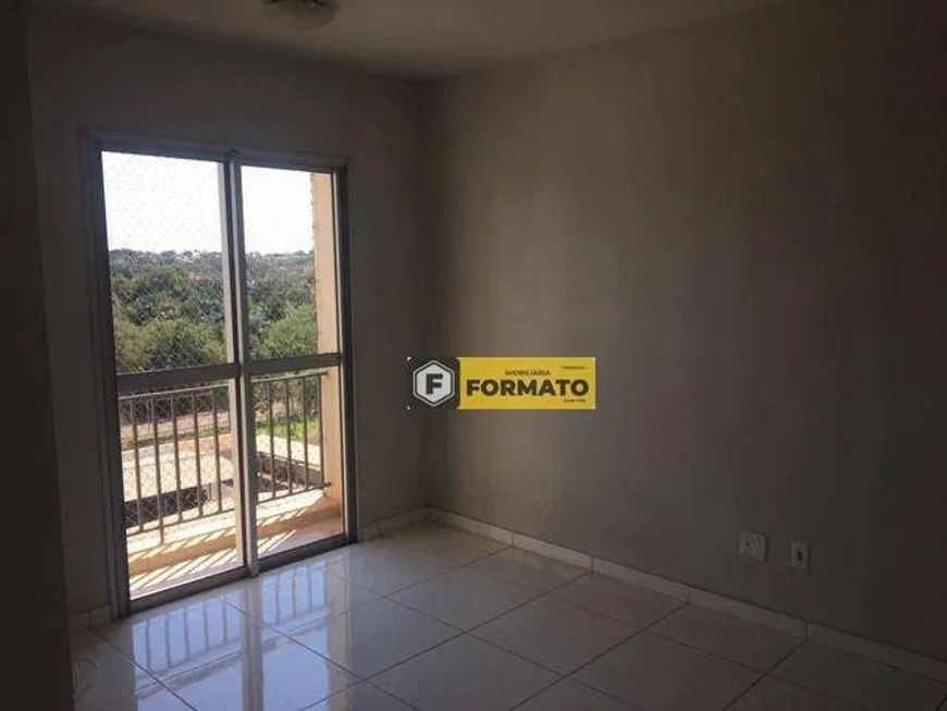 Apartamento com 2 dormitórios para alugar, 80 m² por R$ 2.100,00/mês - Parque Residencial Rita Vieir
