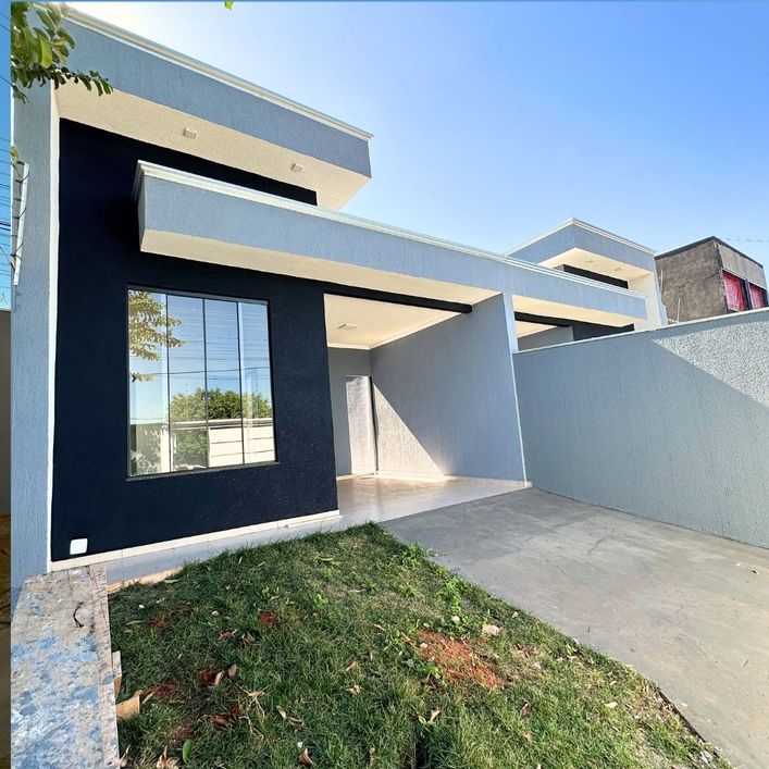 Casa á venda com 3 quartos sendo 1 suíte no Jardim Monumento em Campo Grande - MS
