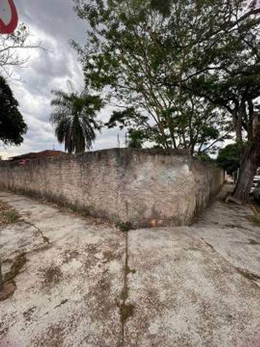 Terreno na Rua Padre João Cripa