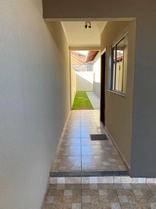 Casa Nova com Suíte + 2 Quartos