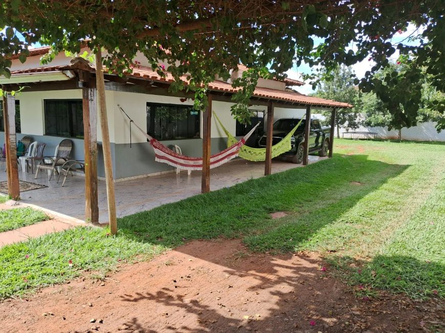 Vendo linda casa localizada em São Sebastião Brasilia Df