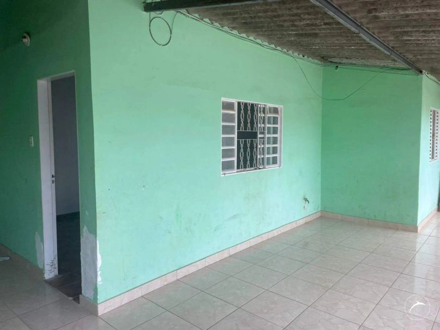 Casa Ampla com 3 Quartos, 2 Vagas e Excelente Localização – 190m² – Ceilândia Sul