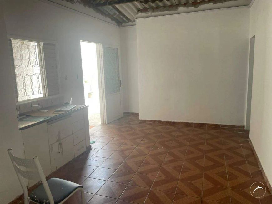 Casa Ampla com 3 Quartos, 2 Vagas e Excelente Localização – 190m² – Ceilândia Sul