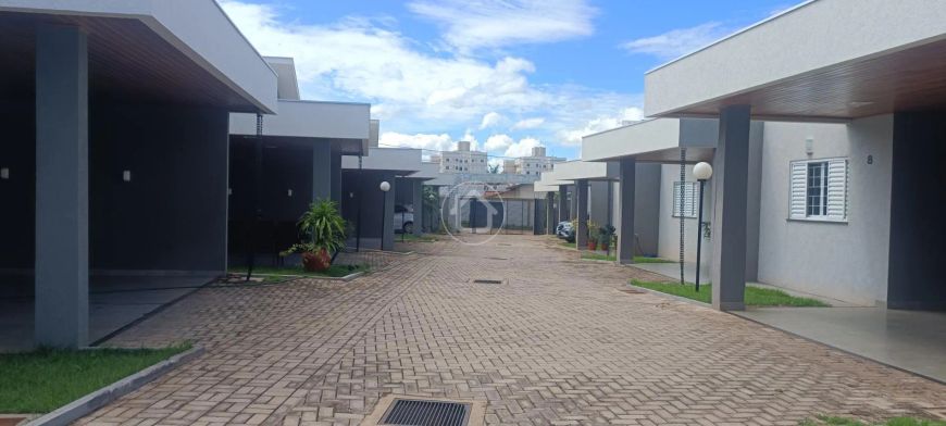 RESIDENCIAL CARLOTA I
