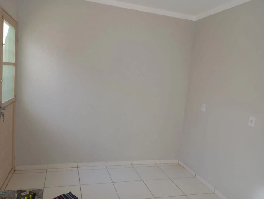 Casa á venda com 2 quartos na vila Nova Campo Grande em Campo Grande - MS