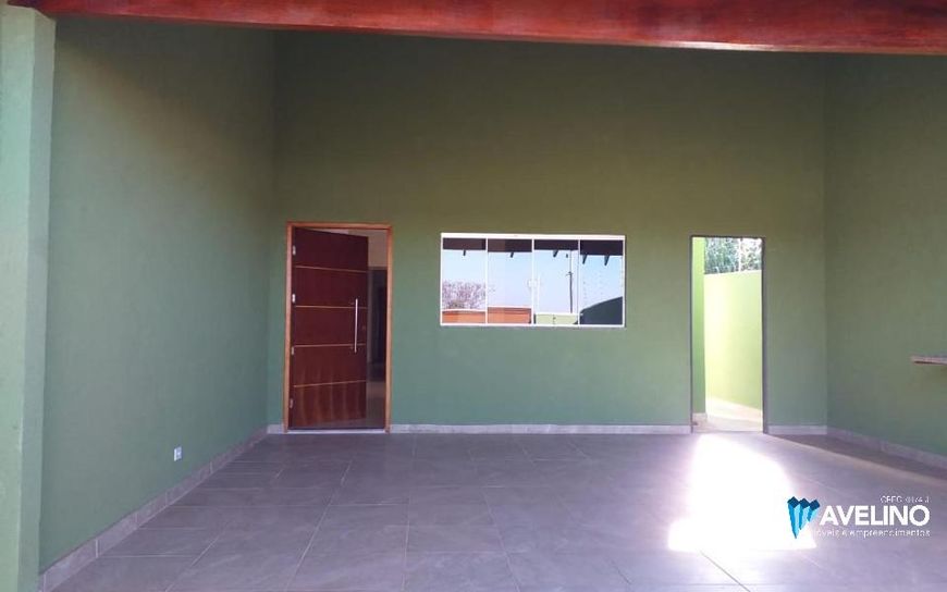 Casa com uma suite e dois Quartos