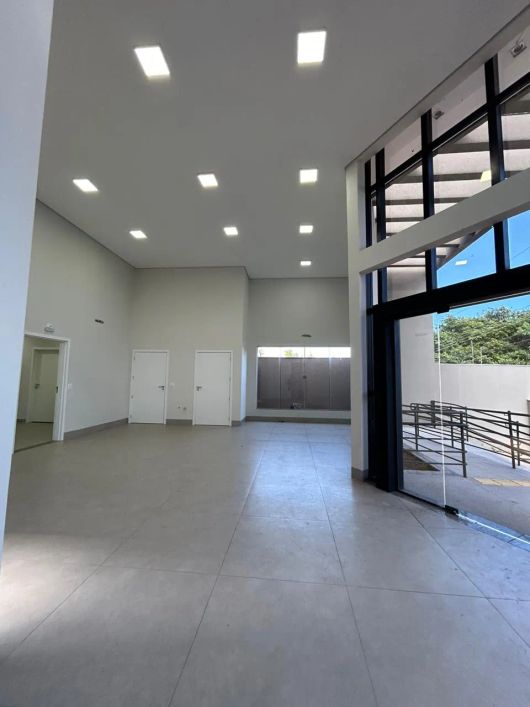 ▪️Imóvel comercial no Bairro Chácara Cachoeira