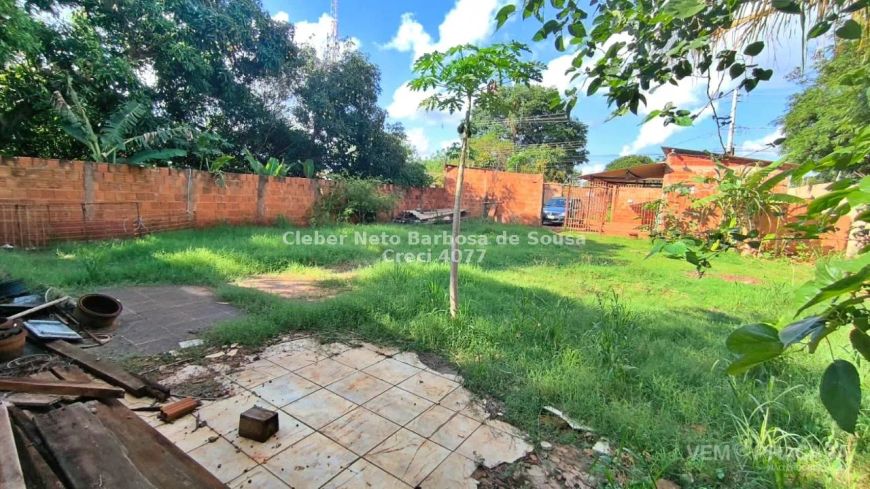 VENDO TERRENO DE ESQUINA MEDINDO 450 M²