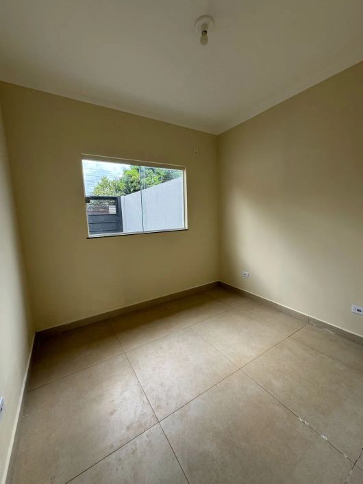 Casa para venda tem 70 metros quadrados com 2 quartos