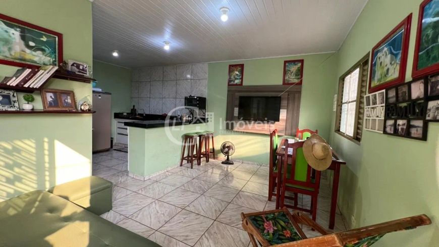 Casa à venda em Campo Grande-MS, Vila Nogueira: 4 quartos, 2 salas, 2 banheiros, 3 vagas de garagem