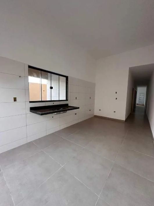 Excelente casa térrea com 03 quartos no Jardim Aero Rancho!!