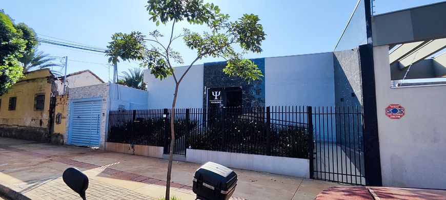 Consultório para aluguel tem 9 metros quadrados com 1 quarto em Centro - Campo Grande - MS