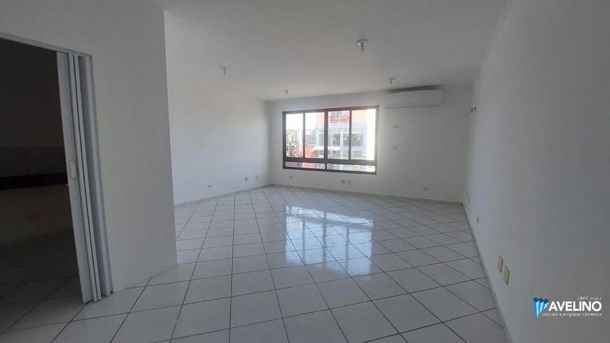 Sala comercial em localização central