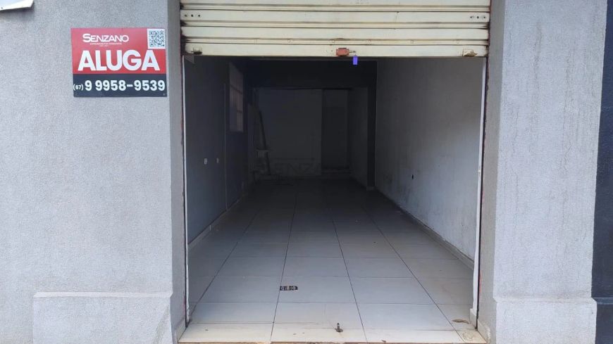 Loja / Salão na 13 de Maio - Centro