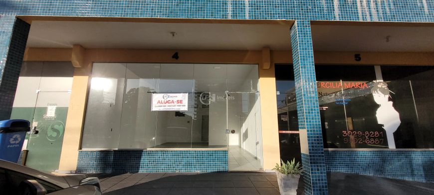 Excelente oportunidade de locação de sala comercial no Centro de Campo Grande-MS: 1 sala, 1 vaga de