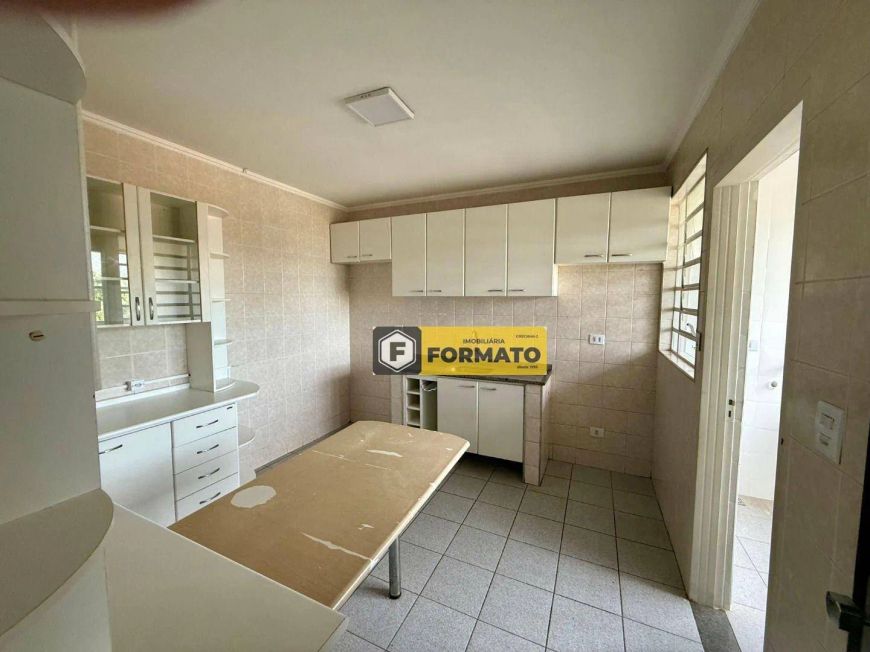 Apartamento com 3 dormitórios para alugar, 113 m² por R$ 2.537/mês - ISENTO IPTU 2025Coopharádio - C