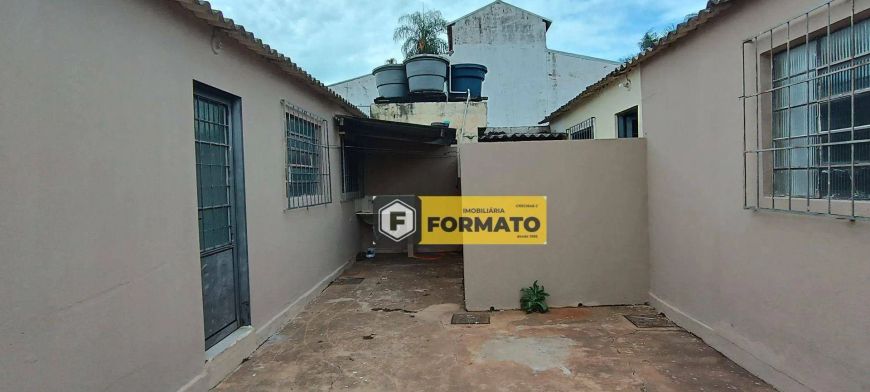 Casa com 1 dormitório para alugar, 50 m² por R$ 1.054,00/mês - Tiradentes - Campo Grande/MS