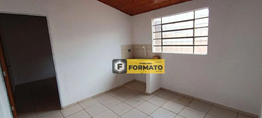 Casa com 1 dormitório para alugar, 50 m² por R$ 1.054,00/mês - Tiradentes - Campo Grande/MS