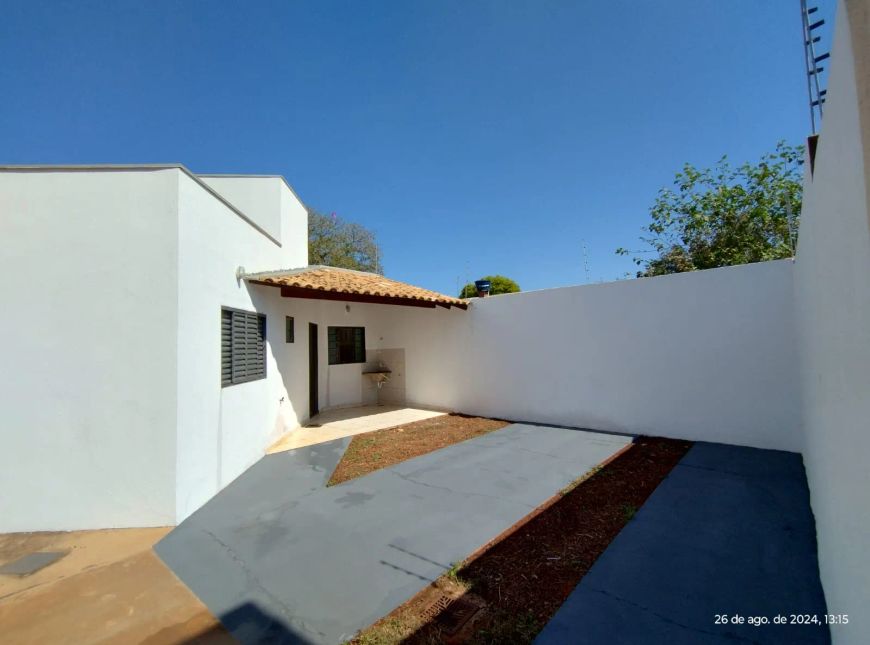 Linda casa no Jardim Colúmbia - Campo Grande - MS