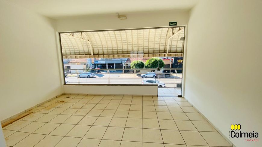 SALA EM GALERIA - LJ 03 - PISO SUPERIOR