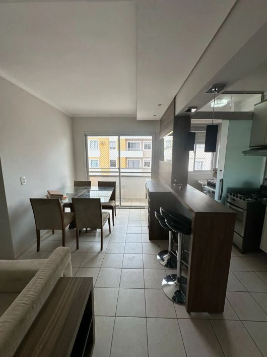 Imóvel para aluguel possui 77 metros quadrados com 2 quartos em Vila Albuquerque - Campo Grande - MS