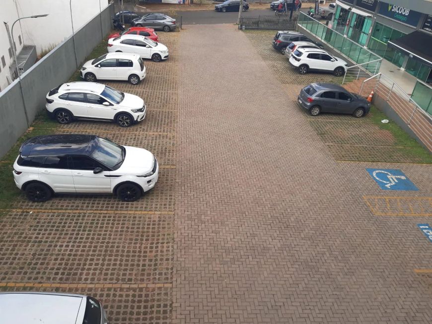 Sala comercial para locação na galeria soter- Vila do Polonês - Campo Grande - MS