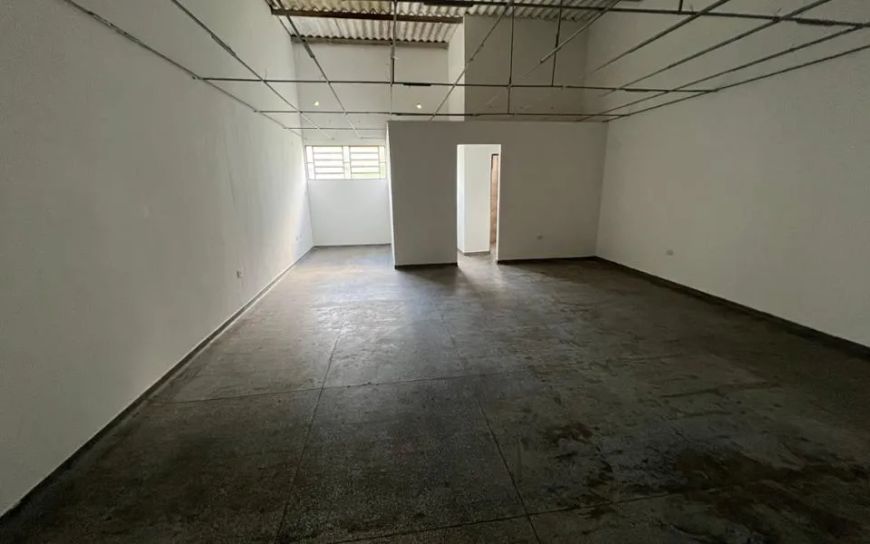 Sala comercial - Av. Panambi Vera