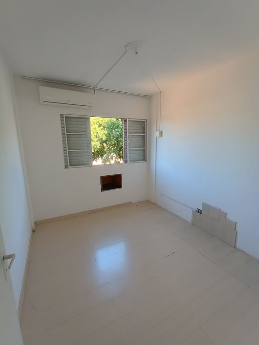 Apartamento em Jardim Jacy - Campo Grande