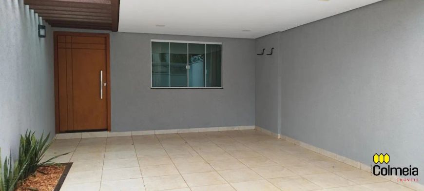 Casa sobrado com 02 suítes - jd. Das Nações