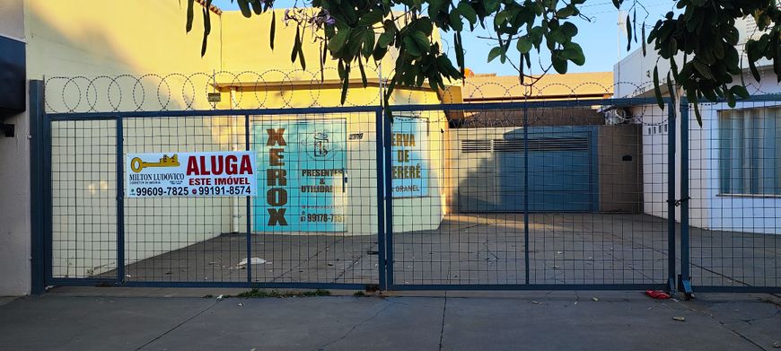 Salão em Galeria para aluguel possui 50 metros quadrados