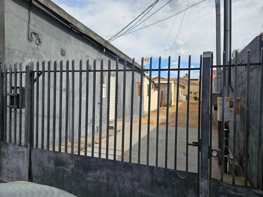 Mobiliado, 37 metros quadrados com 1 quarto em Monte Castelo - Campo Grande - MS