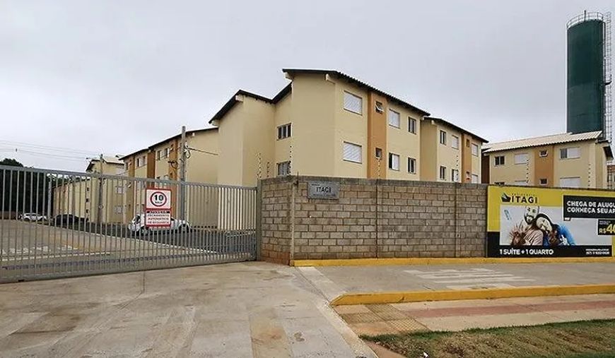 Imóvel para aluguel possui 45 metros quadrados com 2 quartos