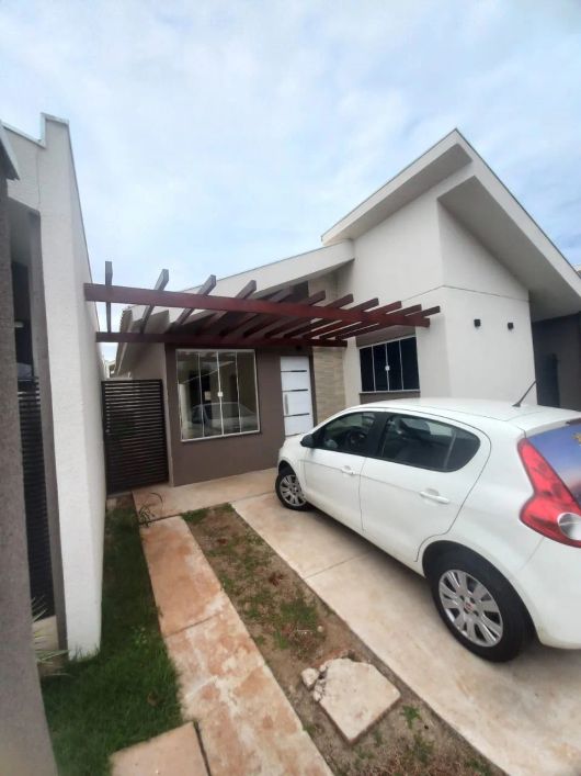 Térrea para aluguel possui 72 metros quadrados com 3 quartos em Vila Morumbi - Campo Grande - MS