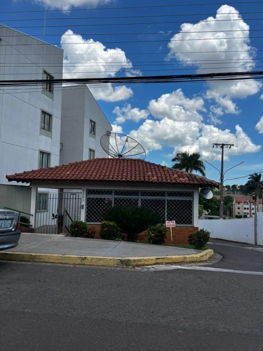 Apartamento mobiliado e equipado no Centro