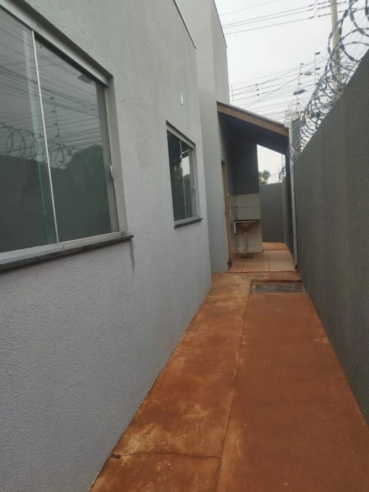 Casa para alugar no bairro Jardim Los Angeles - Campo Grande/MS