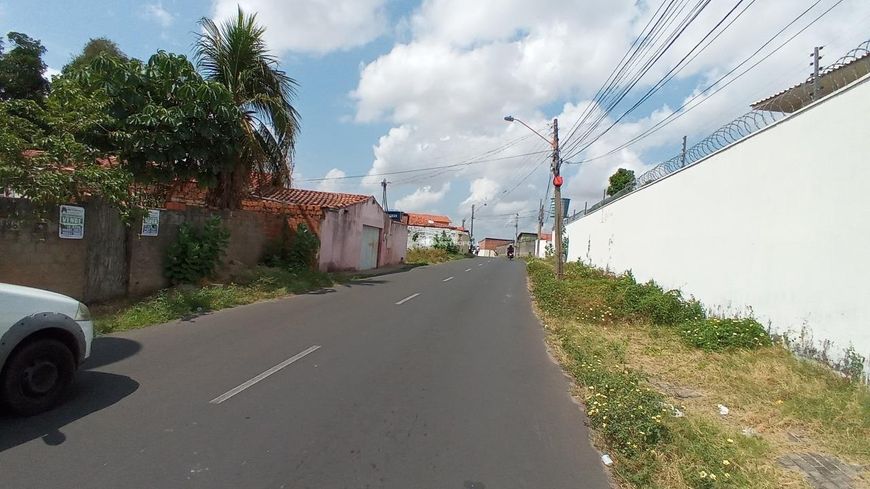 TERRENO - BAIRRO: PIÇARRA