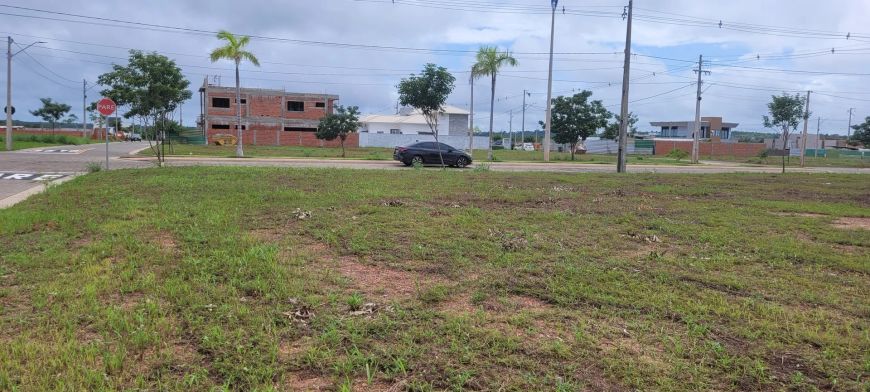 Ágio de um Lote de terreno para venda tem 312 metros quadrados no condominio Petrópolis -Teresina