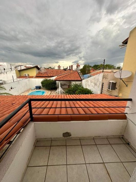Casa à venda com 3 quartos - Teresina/PI