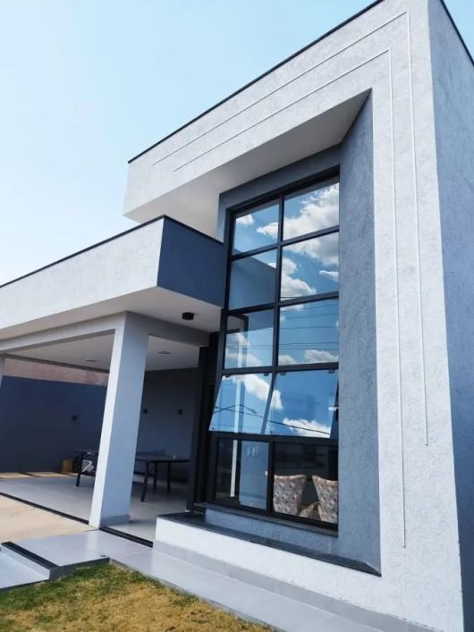 Vende casa com 3 quartos em Alto da Boa Vista - Brasília - DF