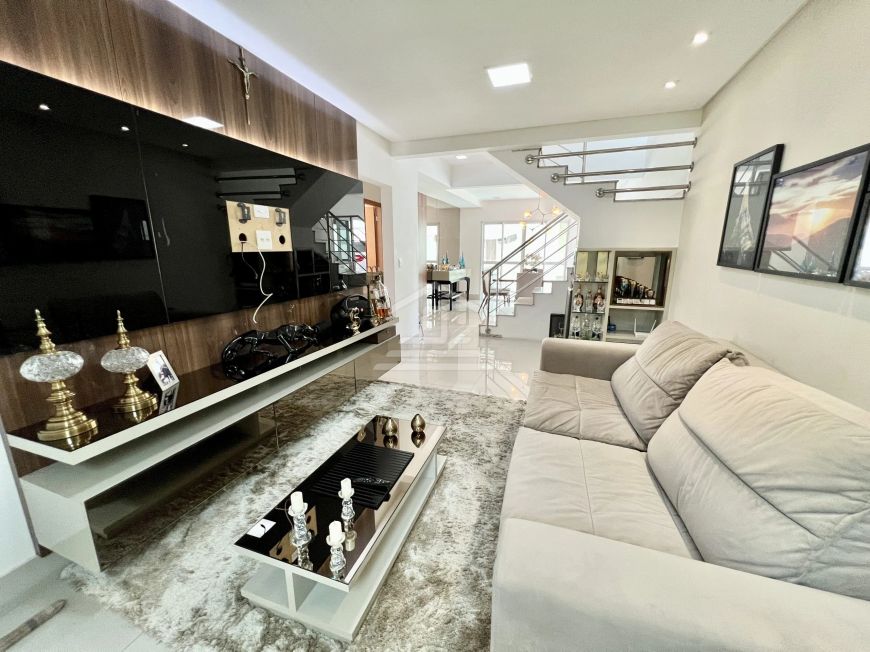 Casa a Venda em Condomínio Com 127m²| 4 Suítes| 2 Vagas De Garagem TR143434 THE - BMQTB6